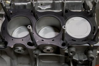 Sleeved VR38DETT with BC HeadGasket & H11 Head Studs